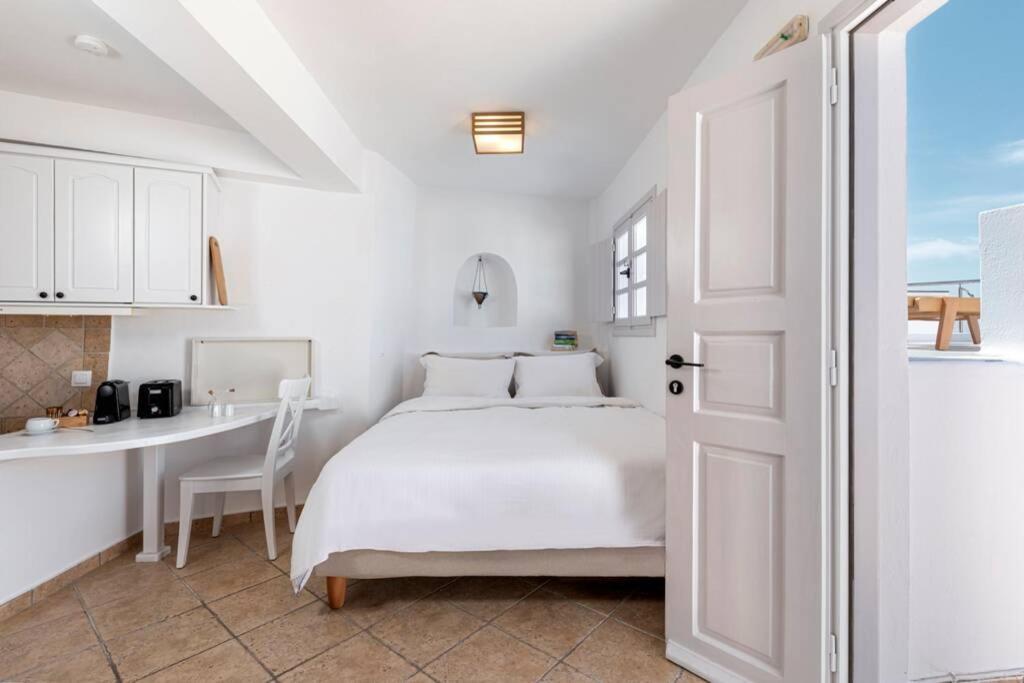 Calderas Hug & Panoramic Sea View - 3 Lux Suites Imerovigli  Exterior foto
