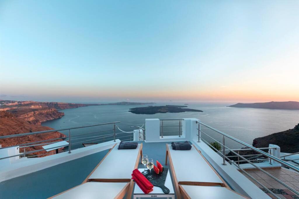 Calderas Hug & Panoramic Sea View - 3 Lux Suites Imerovigli  Exterior foto